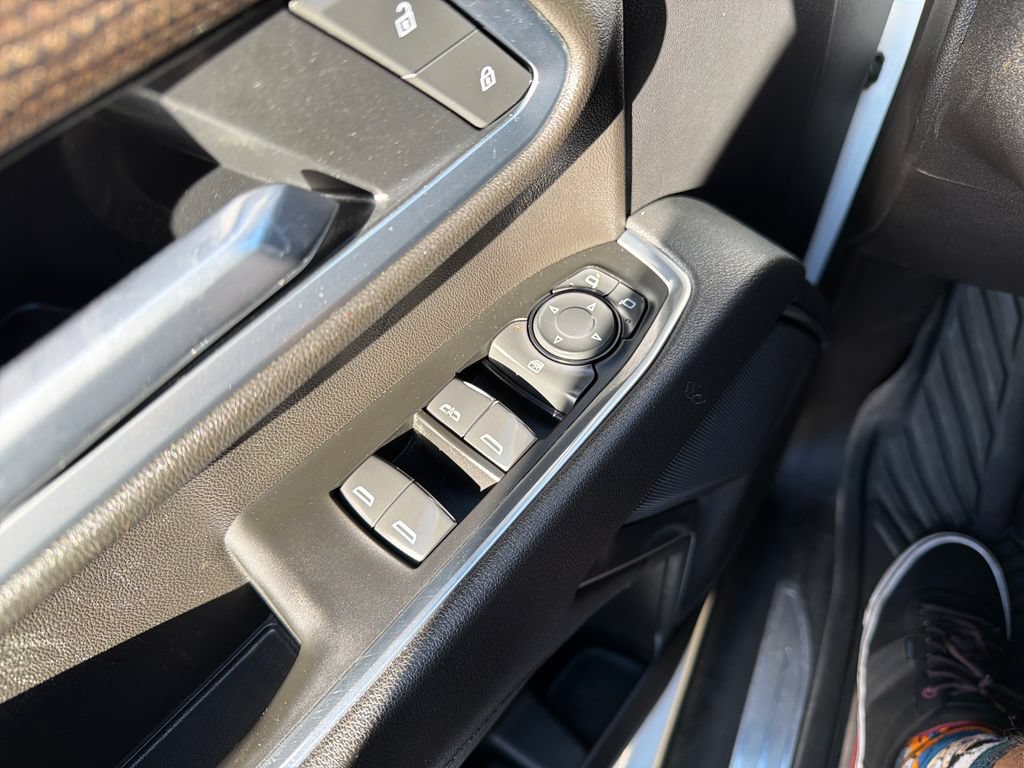 Used 2025 Chevrolet Silverado 2500 LT AWD/4WD image 10