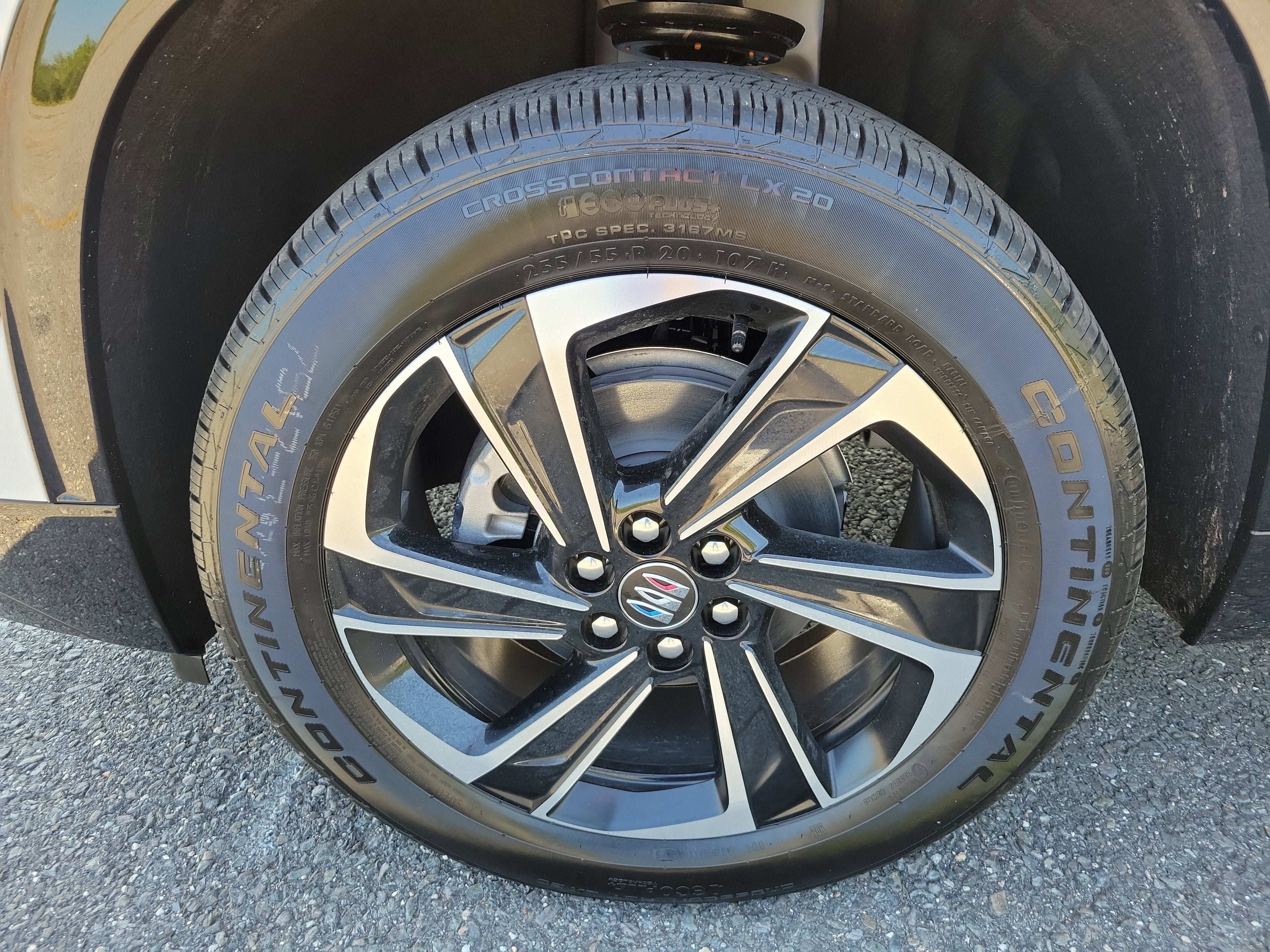 New 2026 Buick Enclave Sport Touring w/ Power Package image 11