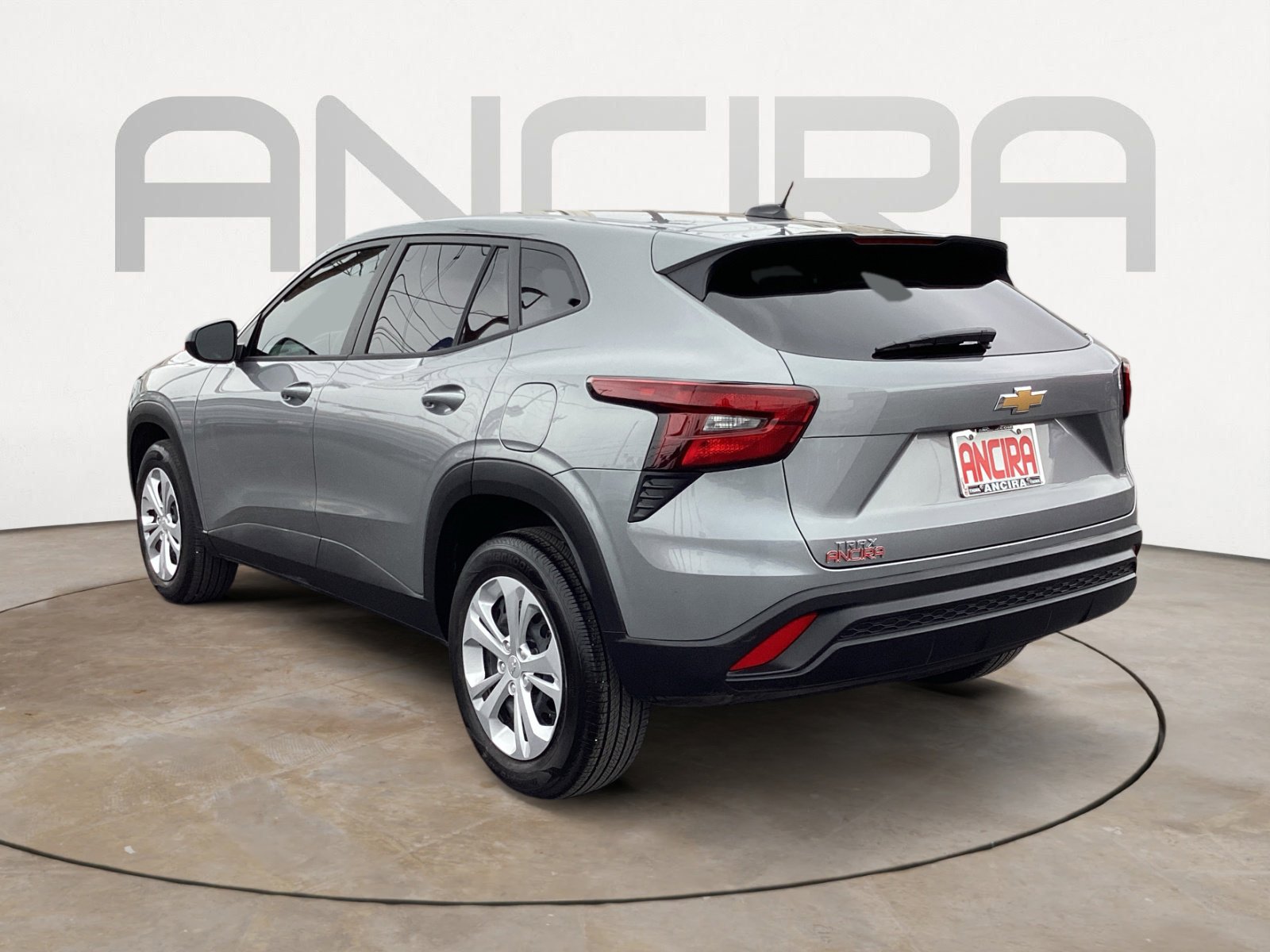 Used 2026 Chevrolet Trax LS FWD image 12