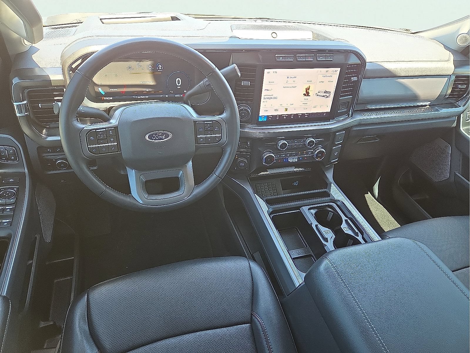 Used 2024 Ford F250 Lariat w/ Lariat Ultimate Package AWD/4WD image 10
