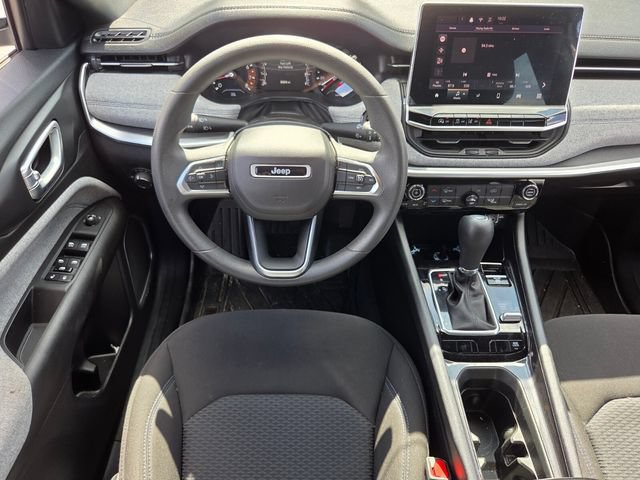 Used 2024 Jeep Compass Sport AWD/4WD image 11