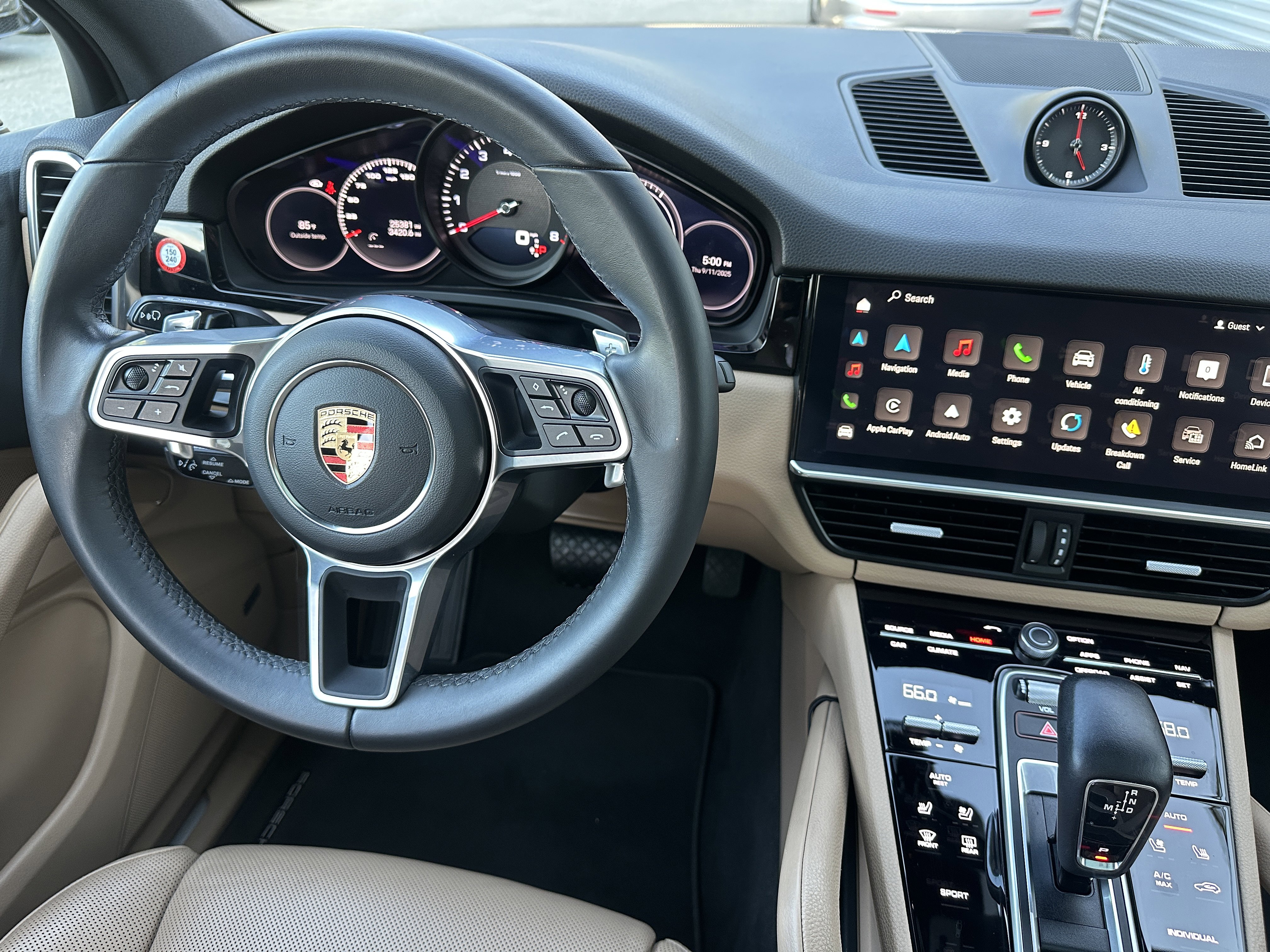 Certified 2023 Porsche Cayenne image 20