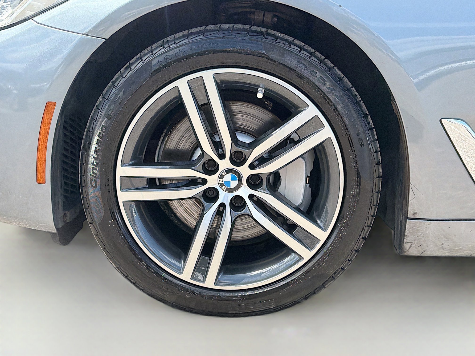 Used 2021 BMW 530i w/ Convenience Package image 37