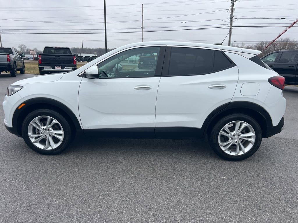 Used 2022 Buick Encore GX Preferred w/ Cold Weather Comfort Package image 1