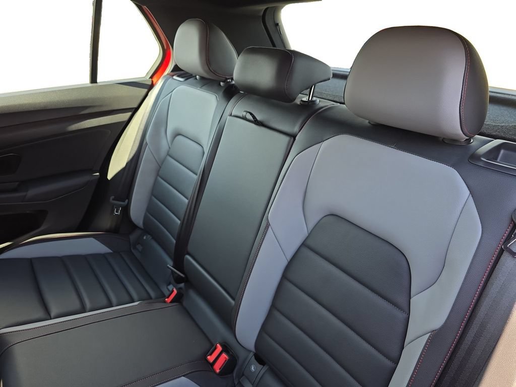 Certified 2024 Volkswagen GTI SE FWD image 21