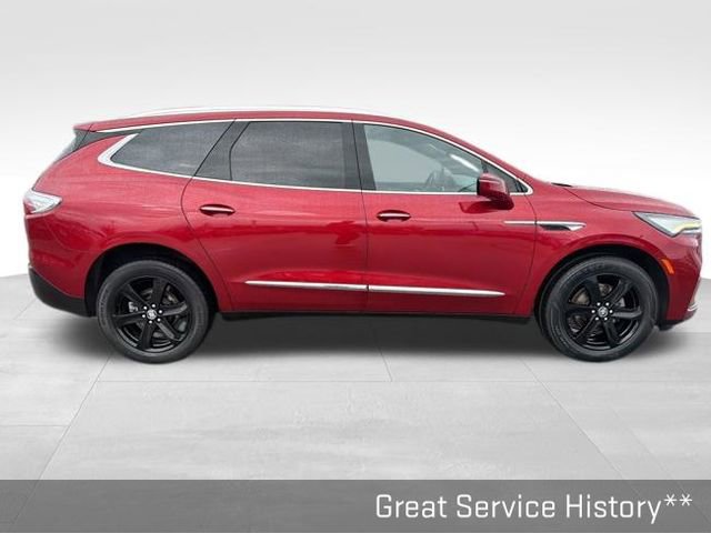 Used 2023 Buick Enclave Essence w/ Sport Touring Edition image 18