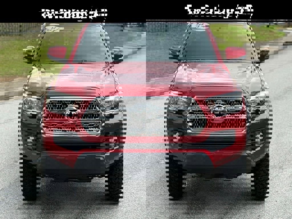 Used 2017 Toyota Tacoma TRD Off-Road w/ Tow Package (A/T) image 9