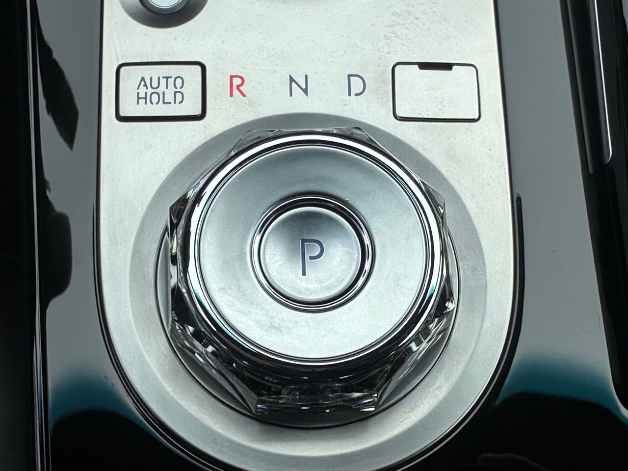 Used 2025 Genesis G80 3.5T Sport image 40