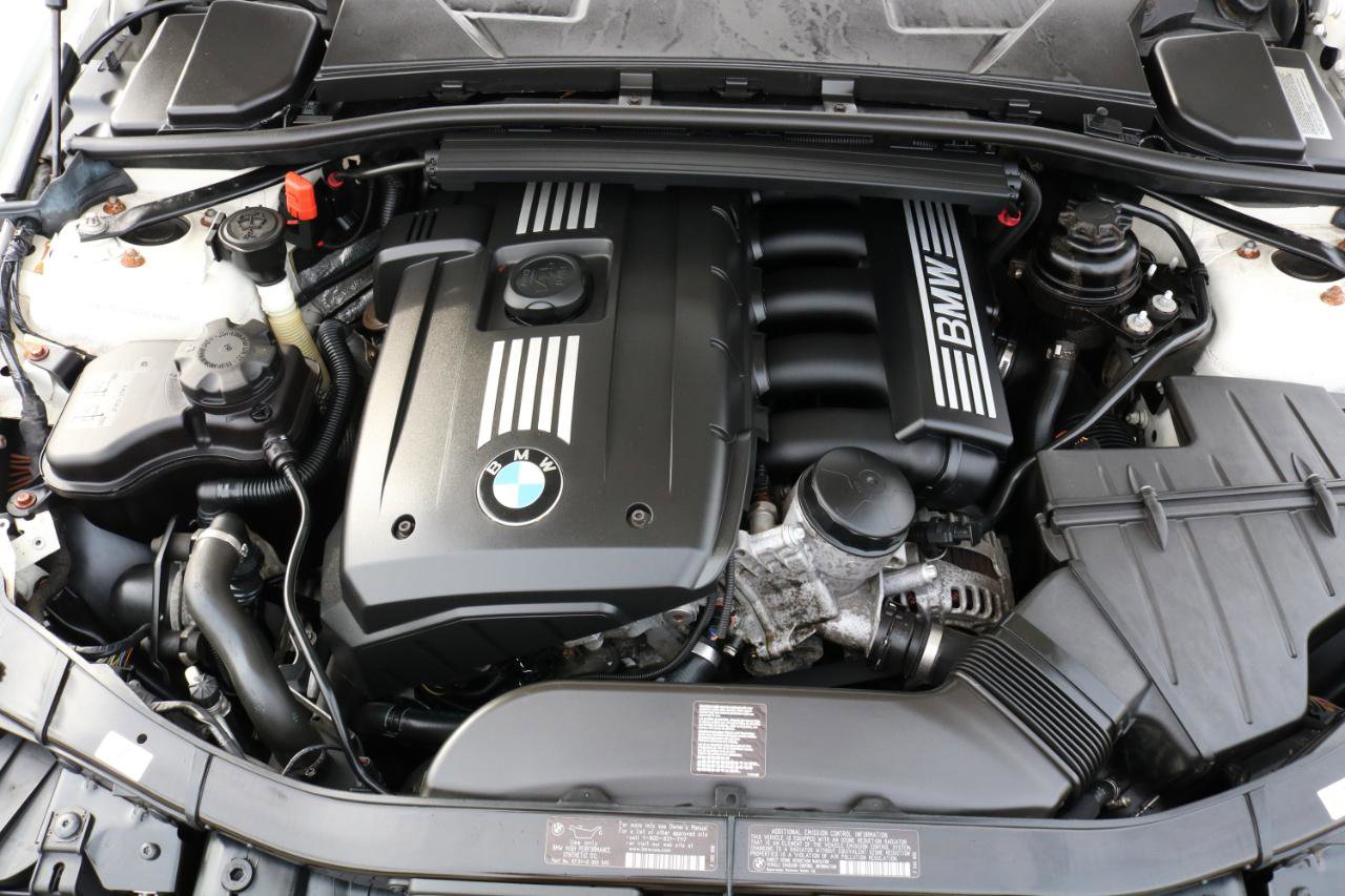 Used 2012 BMW 328i xDrive Coupe image 42