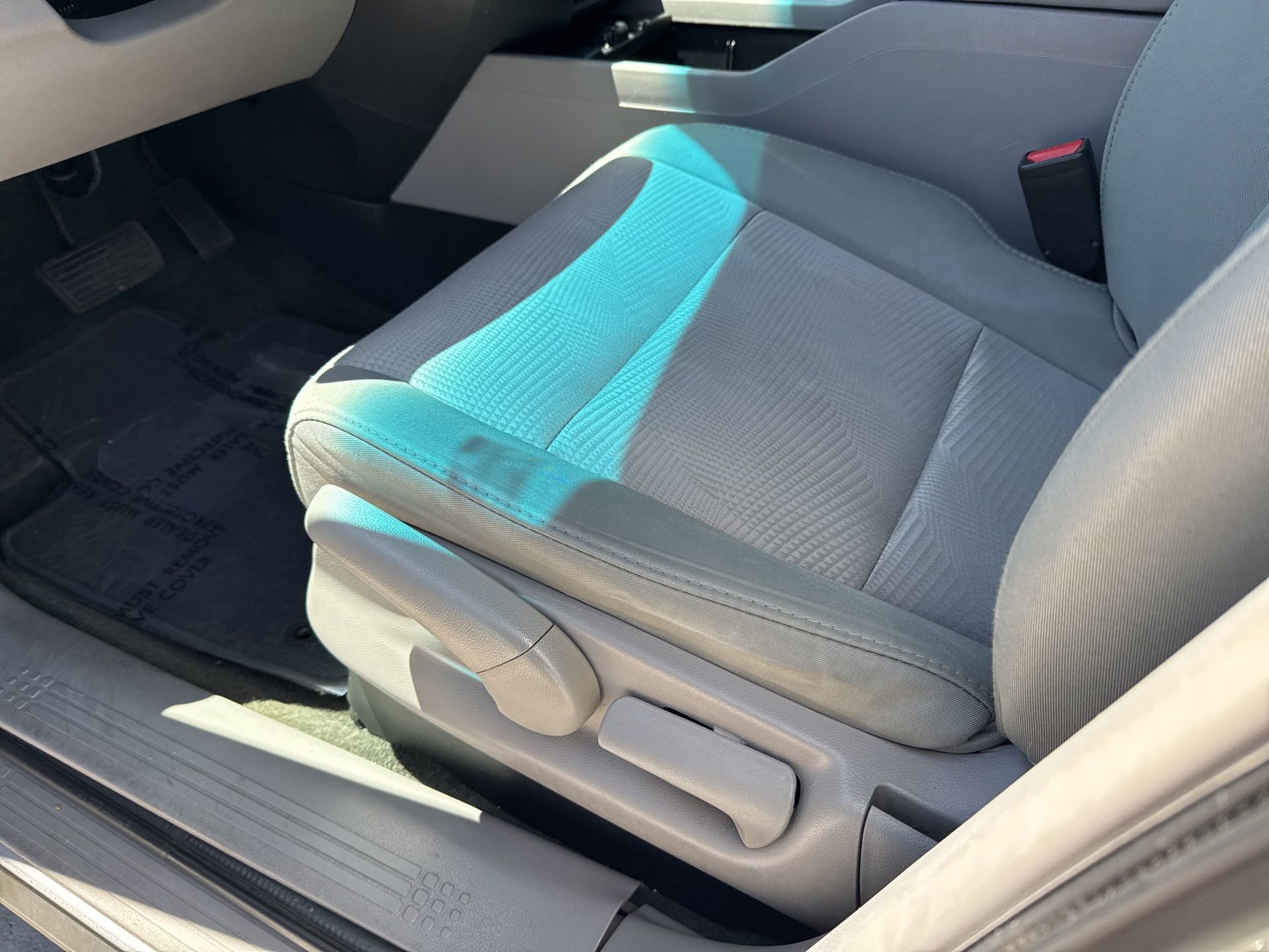 Used 2015 Honda Pilot LX image 22