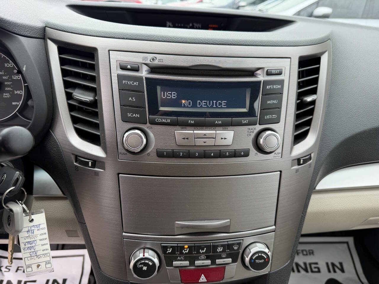 Used 2013 Subaru Outback 2.5i Premium AWD/4WD image 21