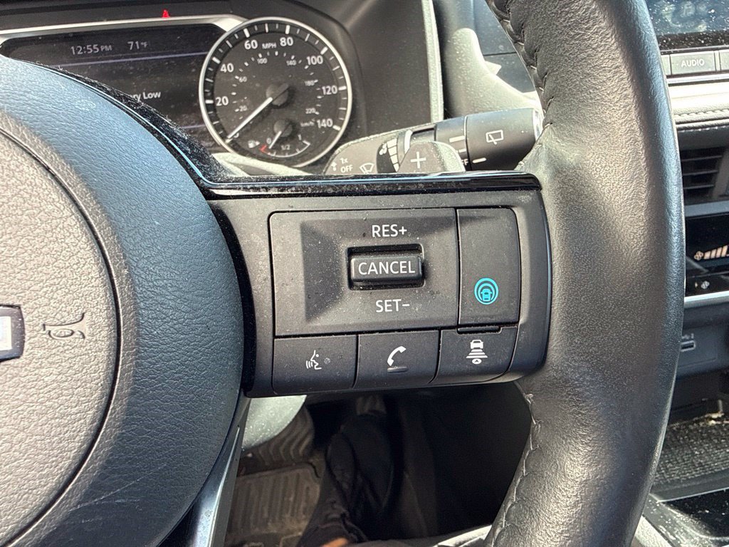 Used 2023 Nissan Rogue SV w/ SV Premium B Package AWD/4WD image 13