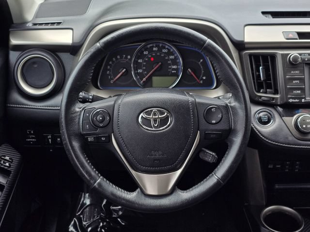 Used 2014 Toyota RAV4 Limited w/ Technology Package AWD/4WD image 21