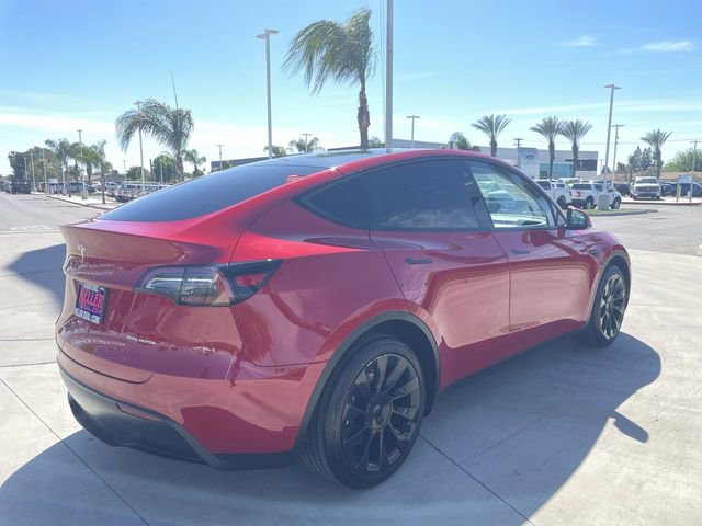 Used 2022 Tesla Model Y Long Range image 8