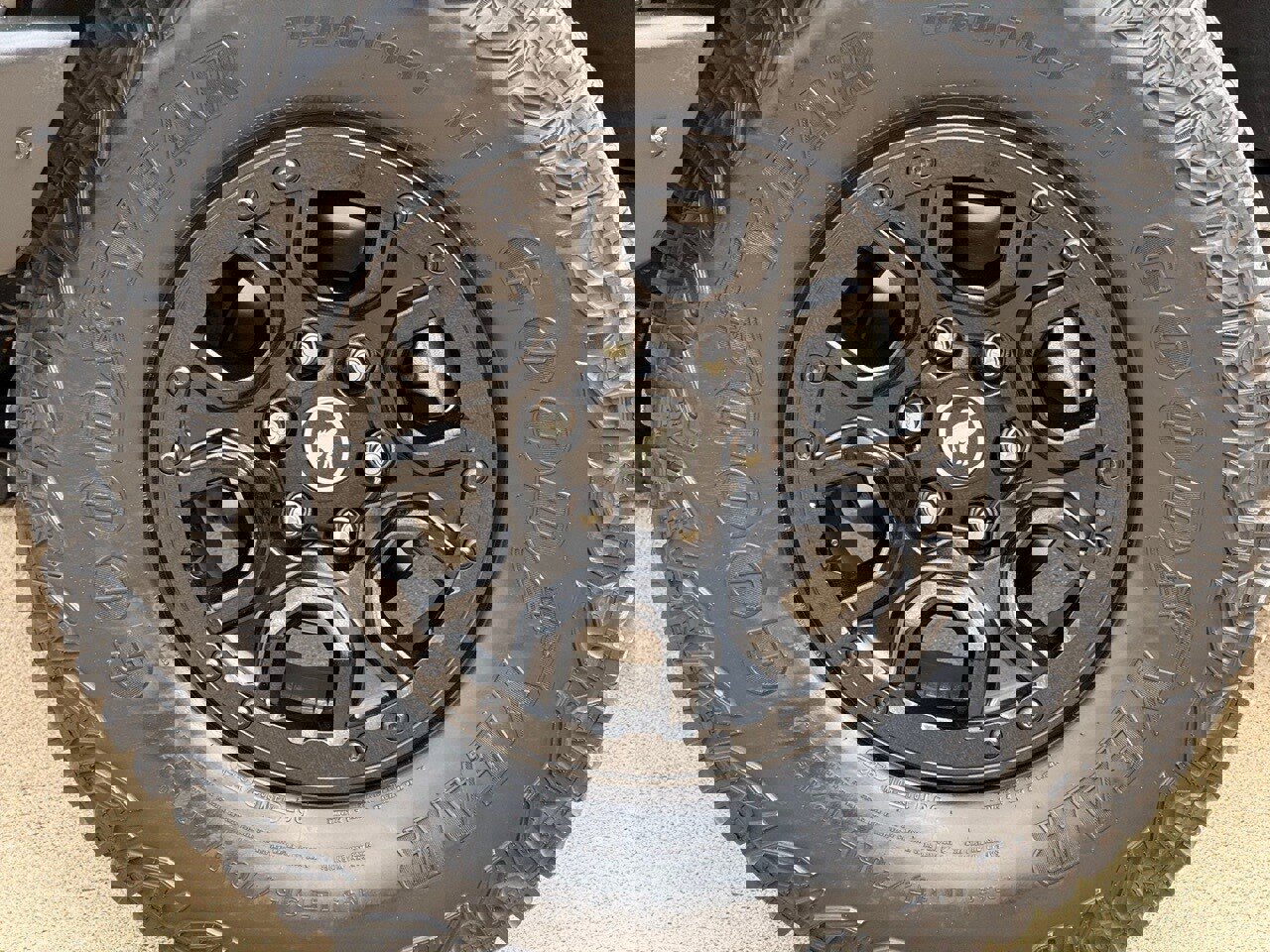 Used 2021 Ford Bronco First Edition image 4