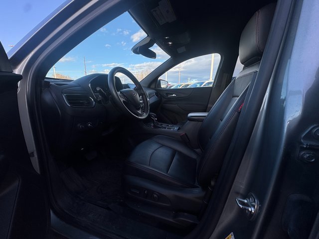Used 2024 Chevrolet Equinox RS w/ RS Leather Package image 4