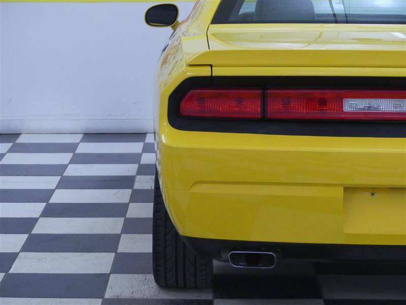 Used 2012 Dodge Challenger R/T RWD image 25