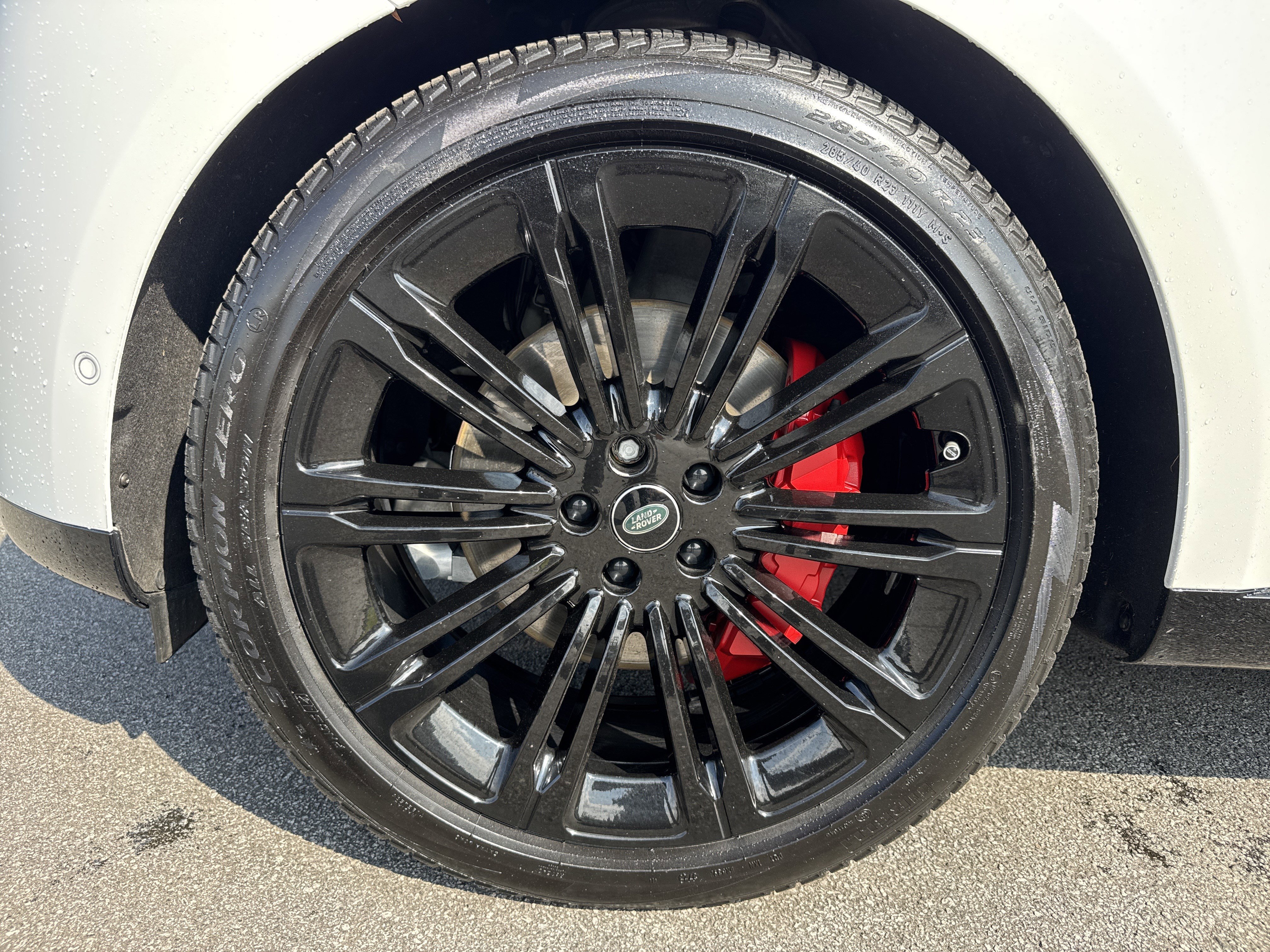 Used 2022 Land Rover Range Rover SE image 13