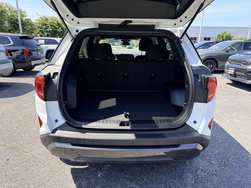 Used 2026 GMC Terrain Elevation FWD image 11