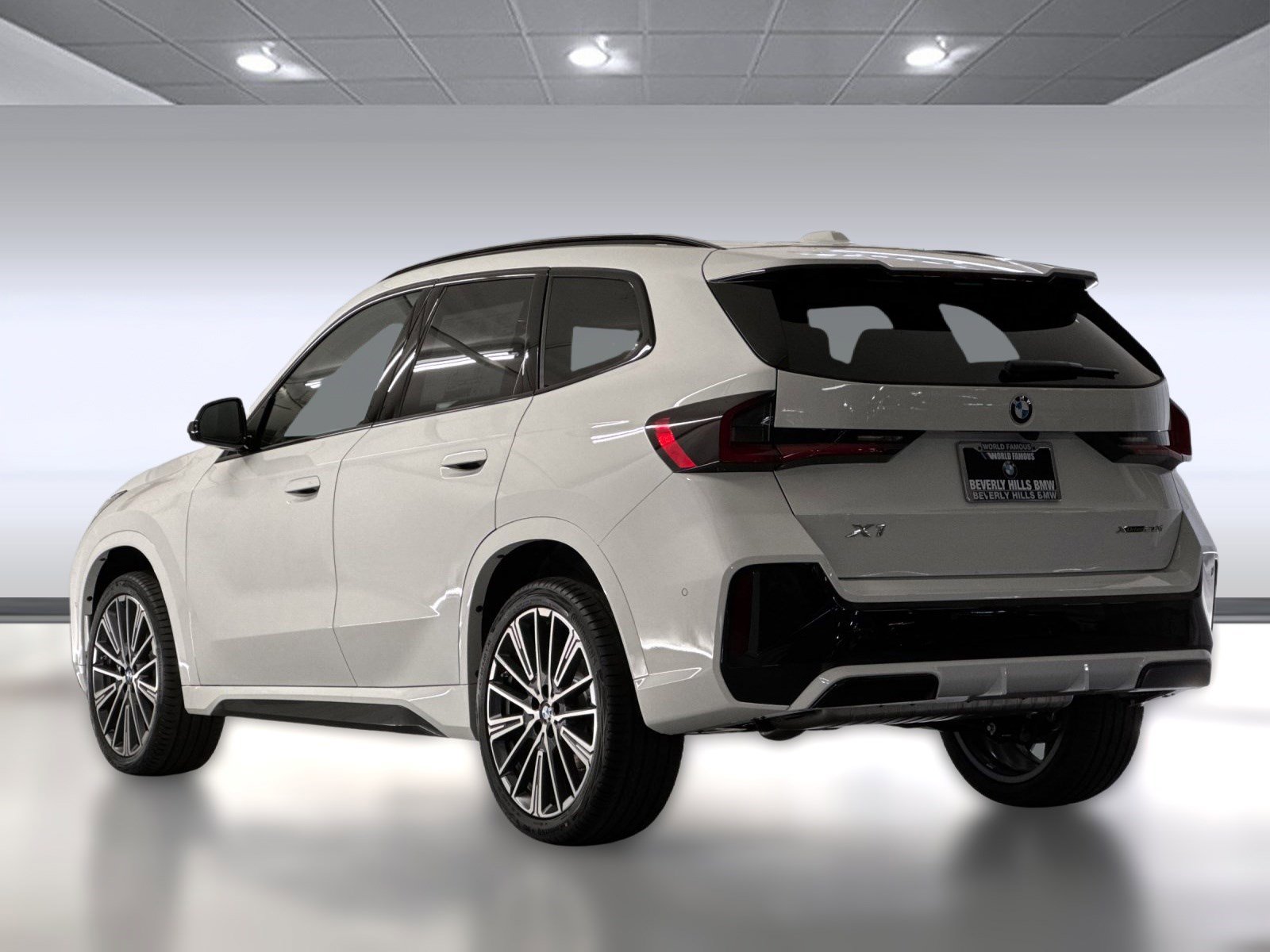 New 2026 BMW X1 xDrive28i w/ M Sport Package image 3