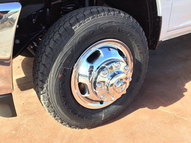 New 2024 RAM 3500 Tradesman w/ Chrome Appearance Group image 13