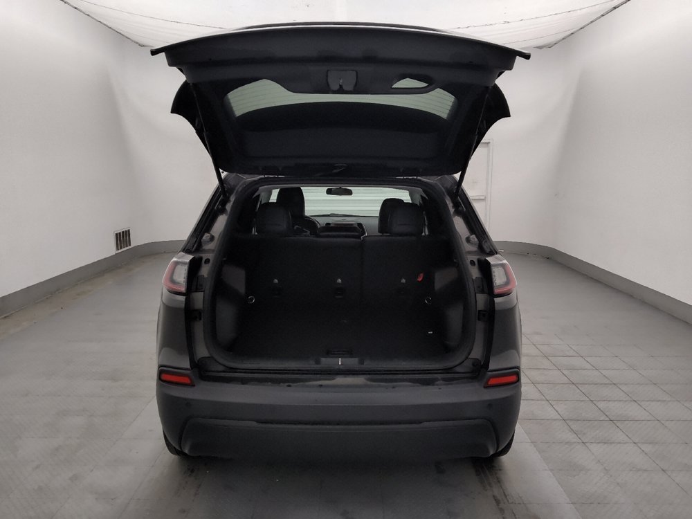 Used 2020 Jeep Cherokee Latitude Plus FWD image 29