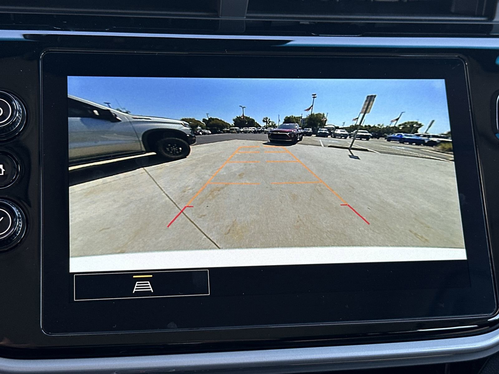 Used 2023 Chevrolet Bolt LT w/ Driver Confidence Package FWD image 27