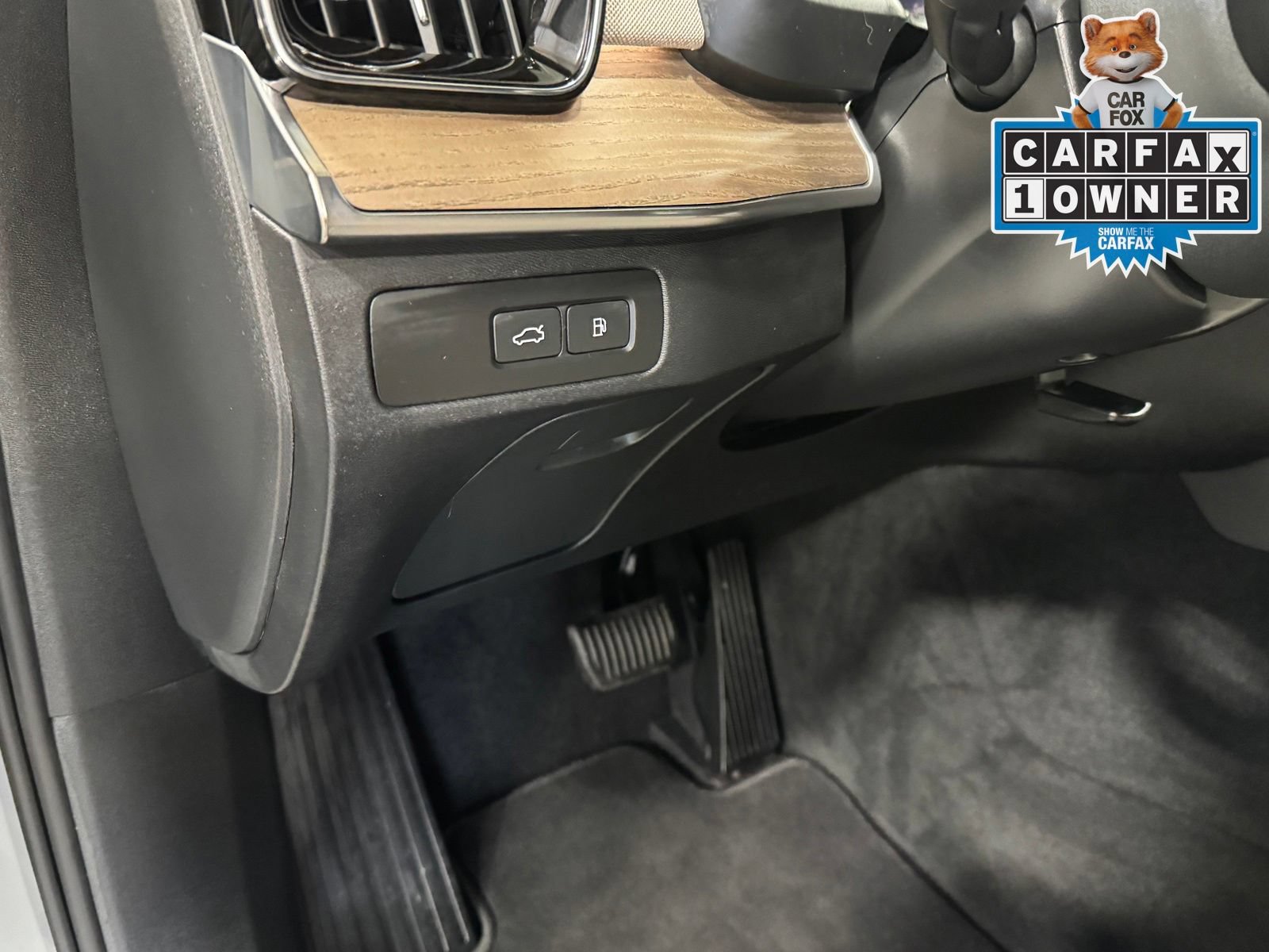 Used 2026 Volvo XC90 T8 Plus w/ Protection Package Premier AWD/4WD image 19