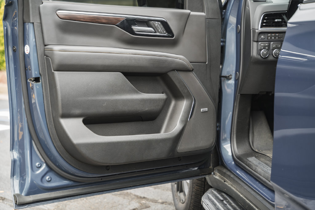 Used 2026 Chevrolet Tahoe Premier AWD/4WD image 41