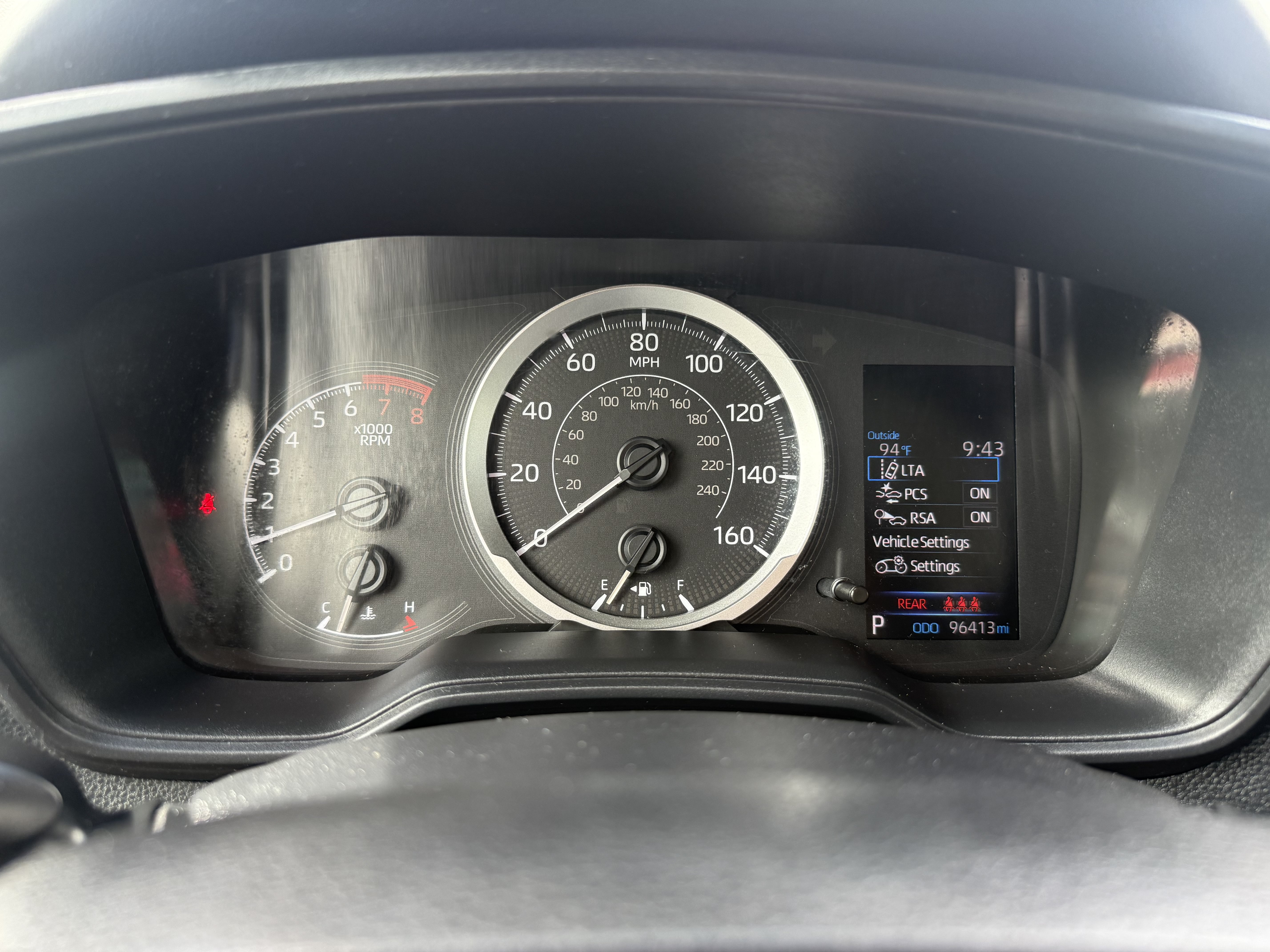 Used 2021 Toyota Corolla LE FWD image 13