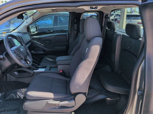 Used 2022 Nissan Frontier S w/ Technology Package RWD image 14
