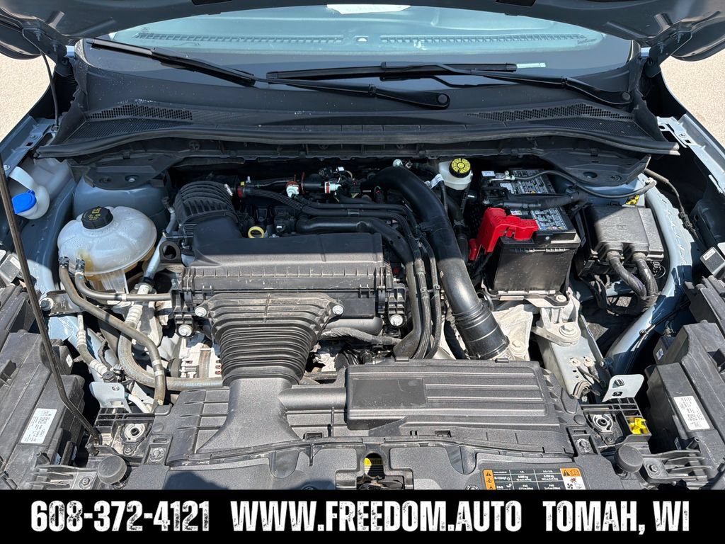 Used 2025 Ford Escape Platinum AWD/4WD image 21