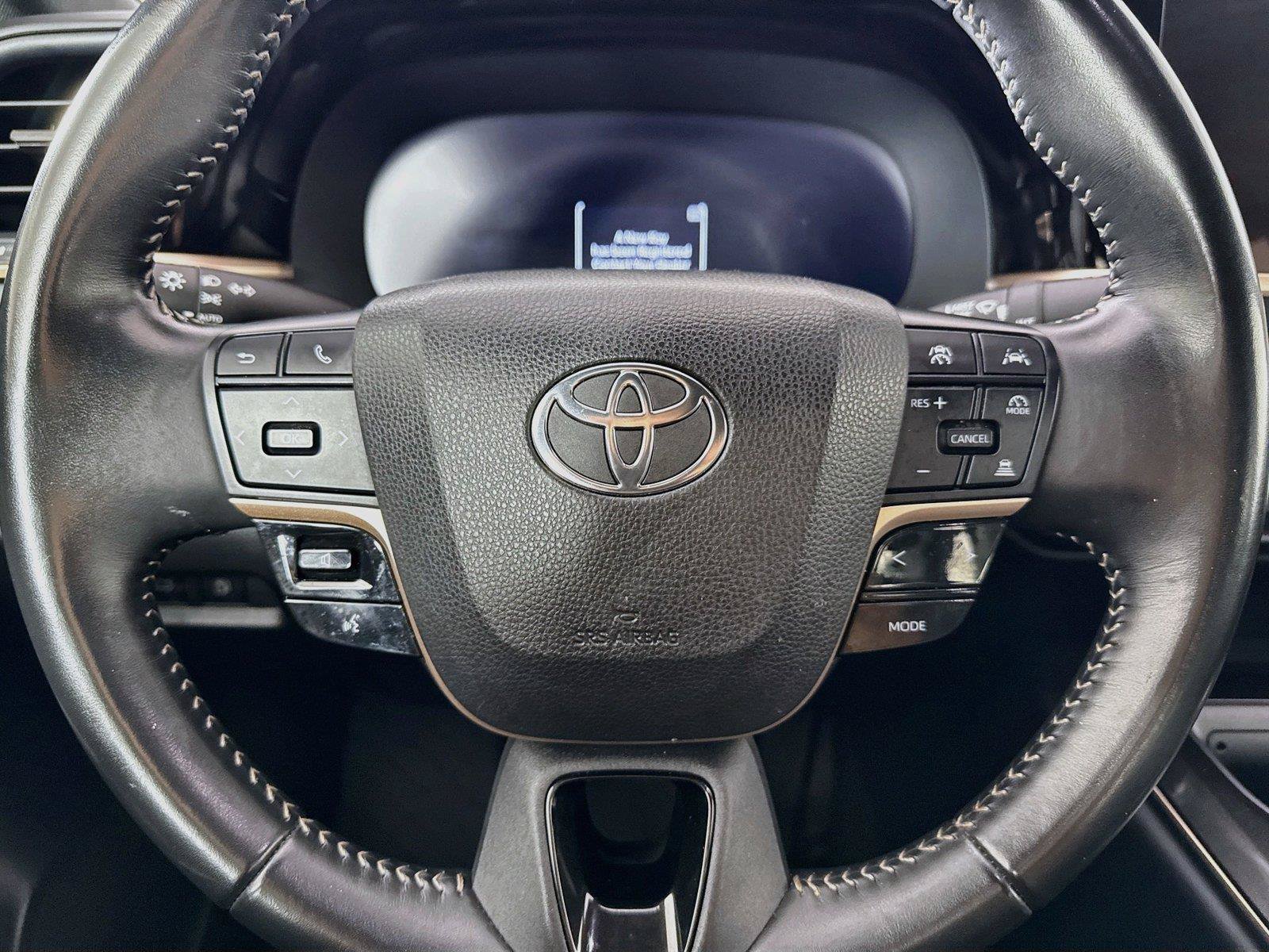 Certified 2024 Toyota Crown AWD/4WD image 16