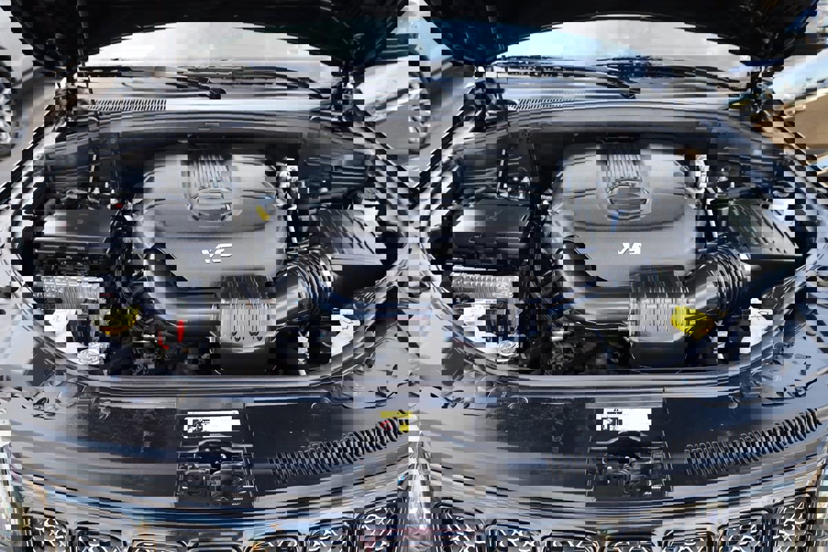 Used 2015 Jeep Grand Cherokee Altitude image 36