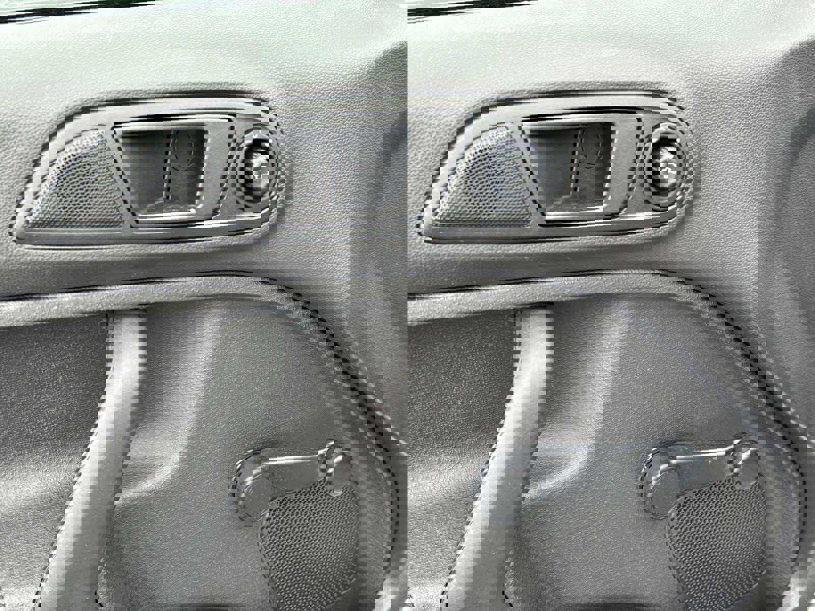 Used 2016 Ford Fiesta S image 17