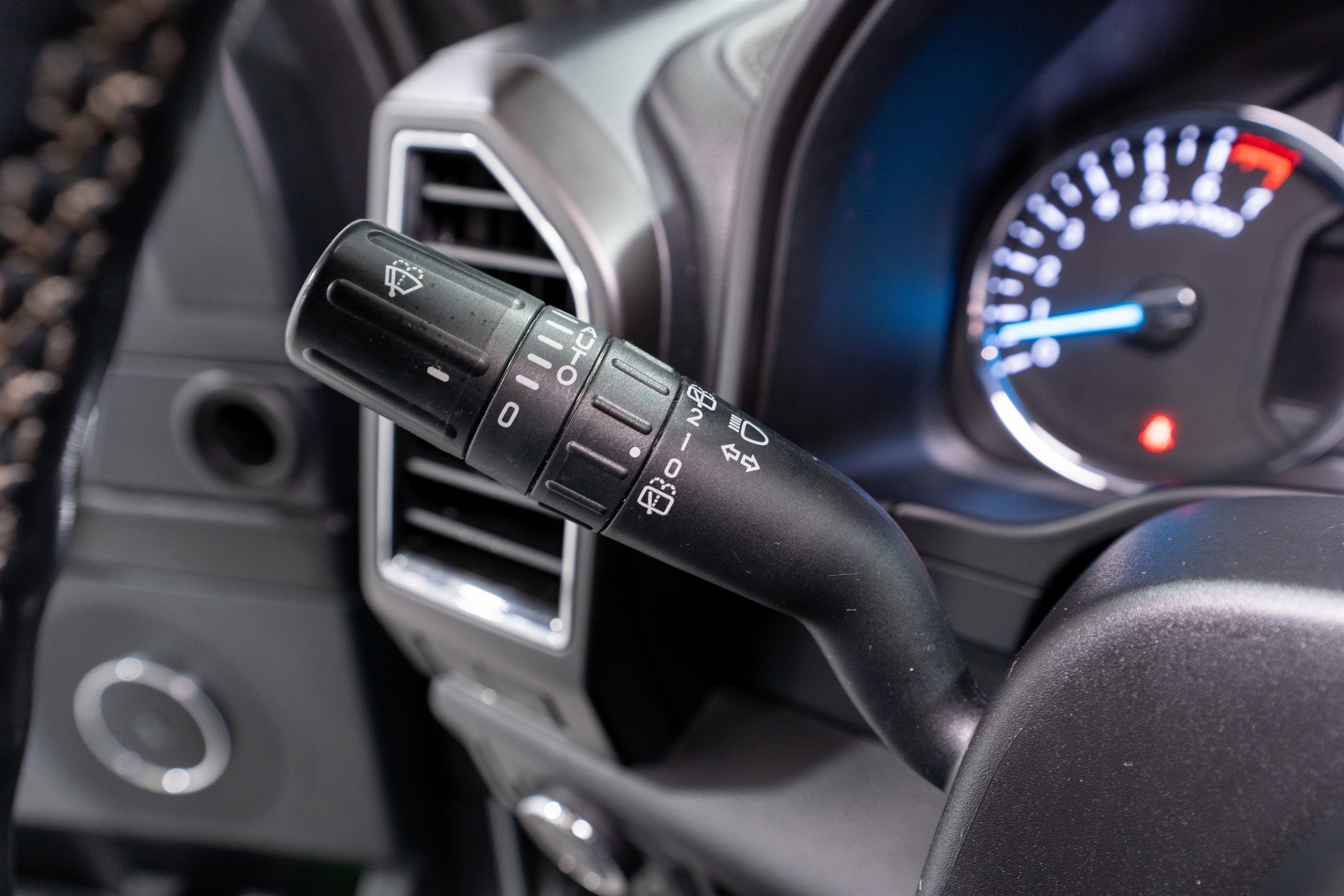 Used 2021 Ford Expedition Max Limited image 30