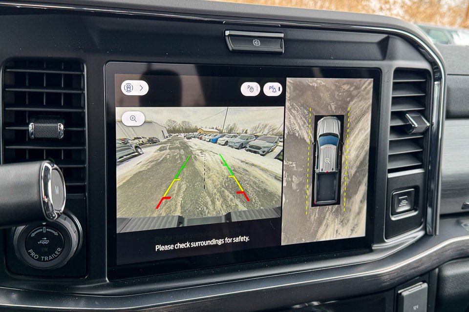 New 2026 Ford F250 Lariat w/ Black Appearance Package image 45