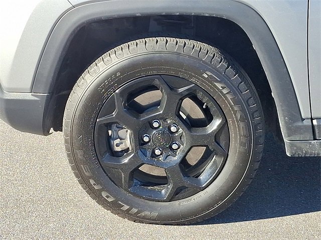 Used 2024 Jeep Compass Trailhawk w/ Trailhawk Convenience Group image 8