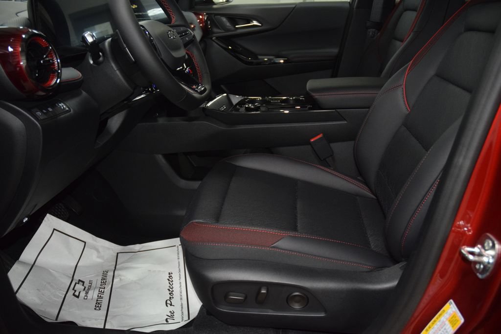 New 2027 Chevrolet Equinox RS w/ Safety and Technology Package FWD image 40