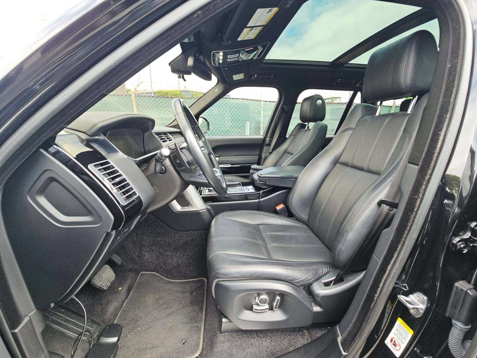 Used 2016 Land Rover Range Rover HSE AWD/4WD image 5