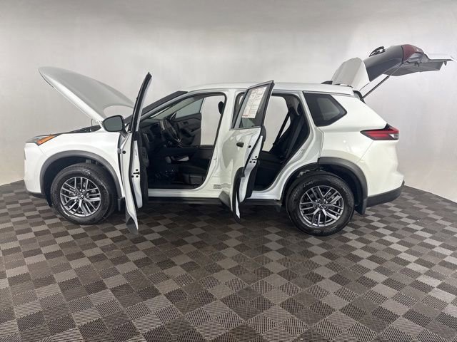 Certified 2024 Nissan Rogue S AWD/4WD image 9