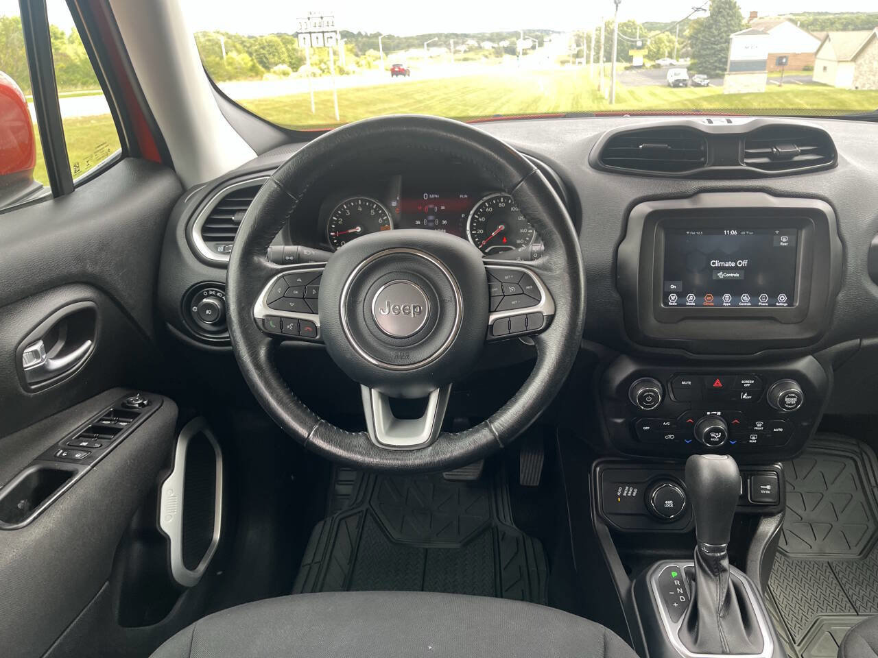 Used 2021 Jeep Renegade Latitude w/ Convenience Group image 13