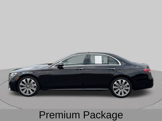 Used 2022 Mercedes-Benz E 450 4MATIC Sedan image 3