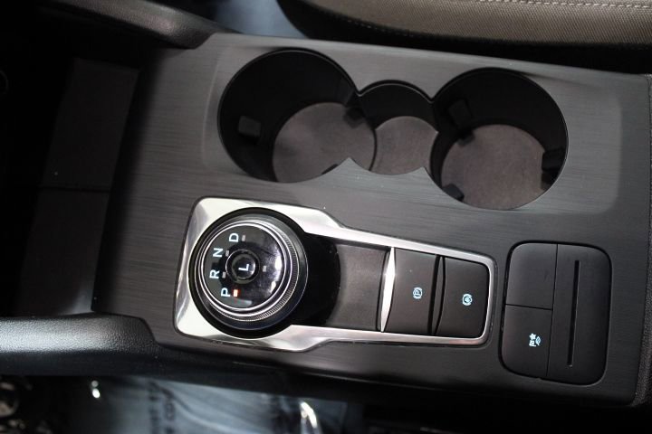 Used 2021 Ford Escape SE image 28