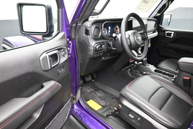 New 2026 Jeep Wrangler Unlimited Rubicon AWD/4WD image 9