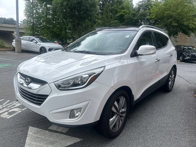Used 2015 Hyundai Tucson Limited w/ Option Group 03 FWD image 3
