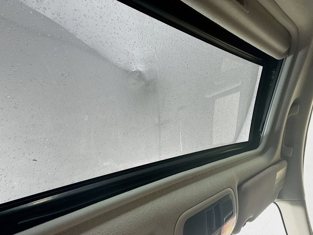 Used 2016 Subaru Crosstrek 2.0i Premium w/ Moonroof Package image 21