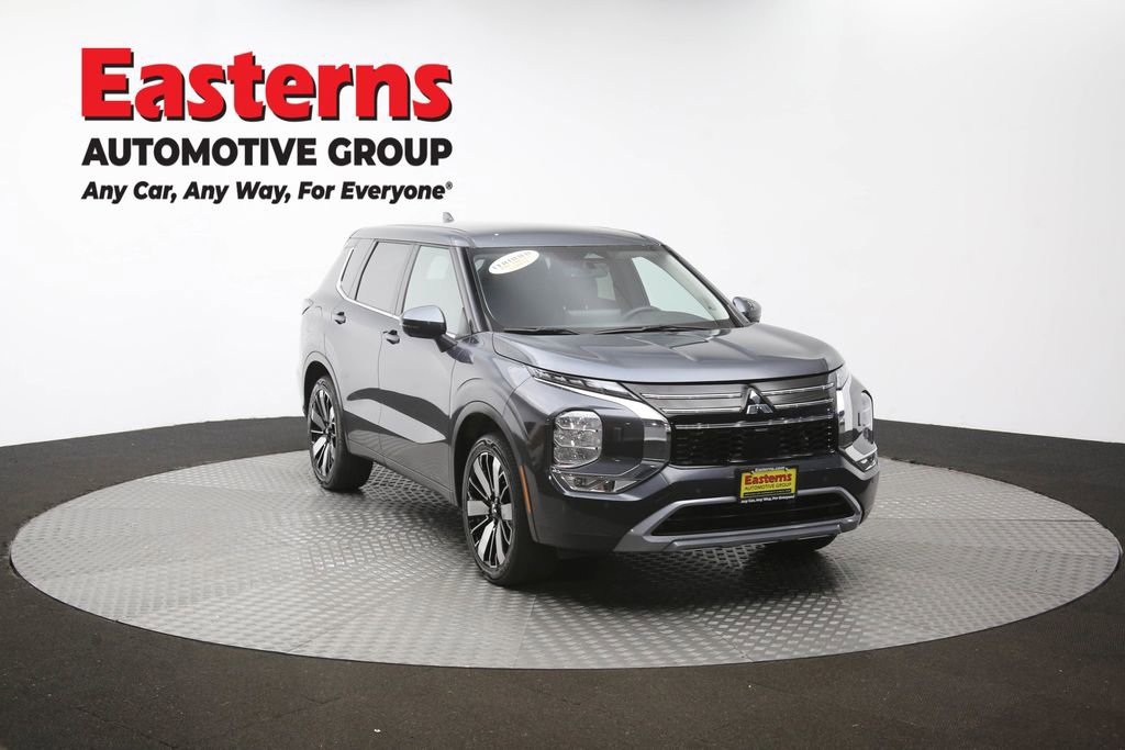 Used 2025 Mitsubishi Outlander SE AWD/4WD image 50