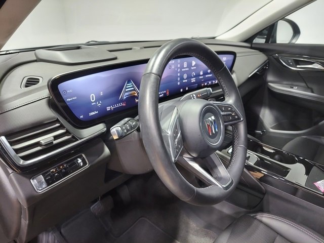 Certified 2025 Buick Envision Preferred image 18