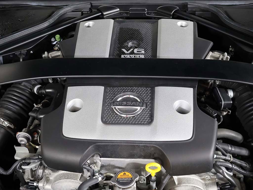 Used 2020 Nissan 370Z Coupe image 13